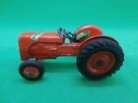 Tekno vintage 1/43 Tracteur agricole Massey Ferguson  sans boite